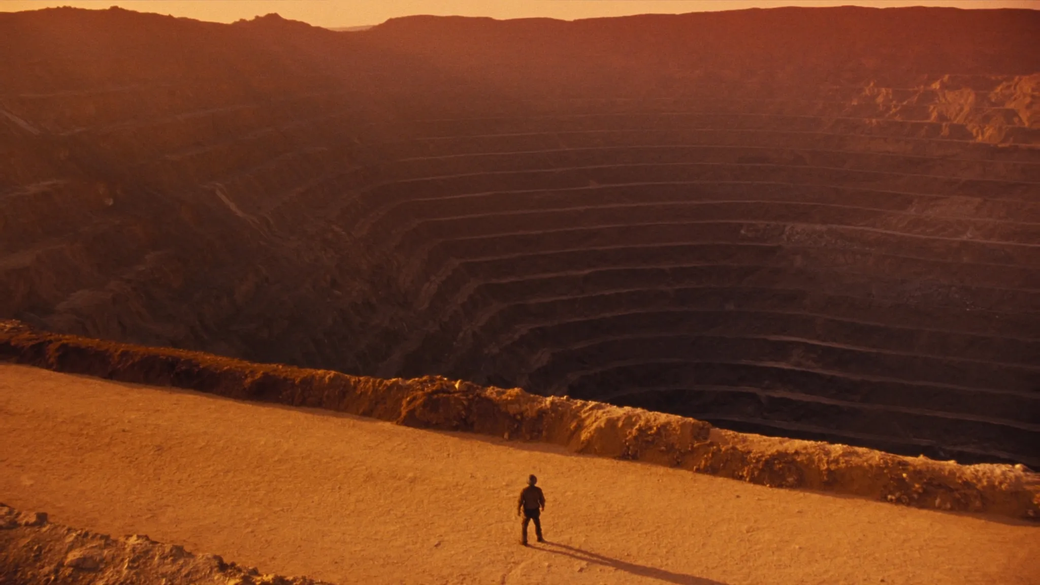 Een geologisch landschap in de fosfaatregio Khouribga in Marokko